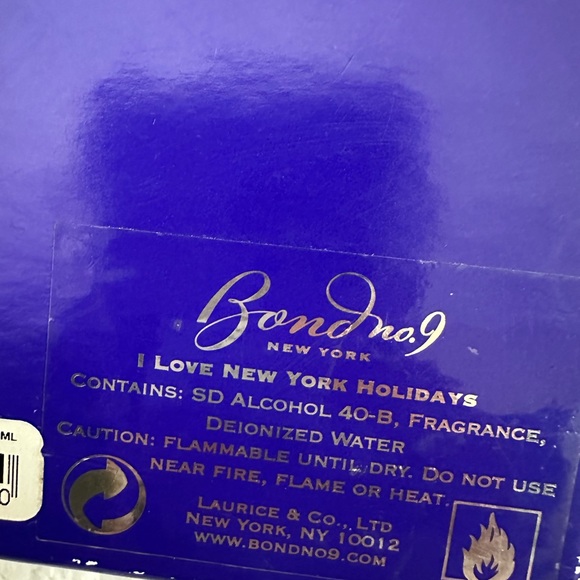 Bond No. 9 I Love NY Perfume - Picture 5 of 6